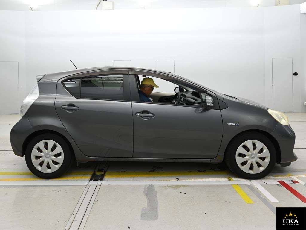 2012 Toyota Aqua