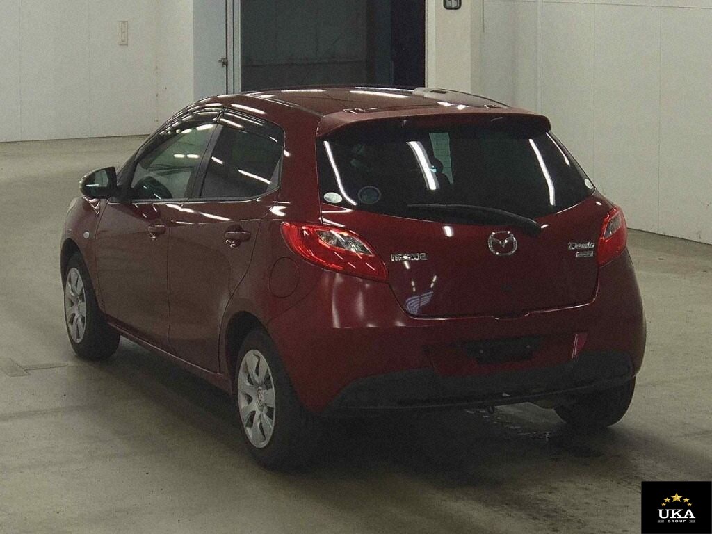 2013 Mazda Demio