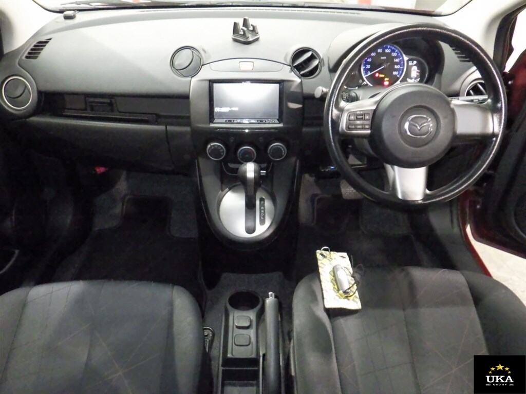 2013 Mazda Demio