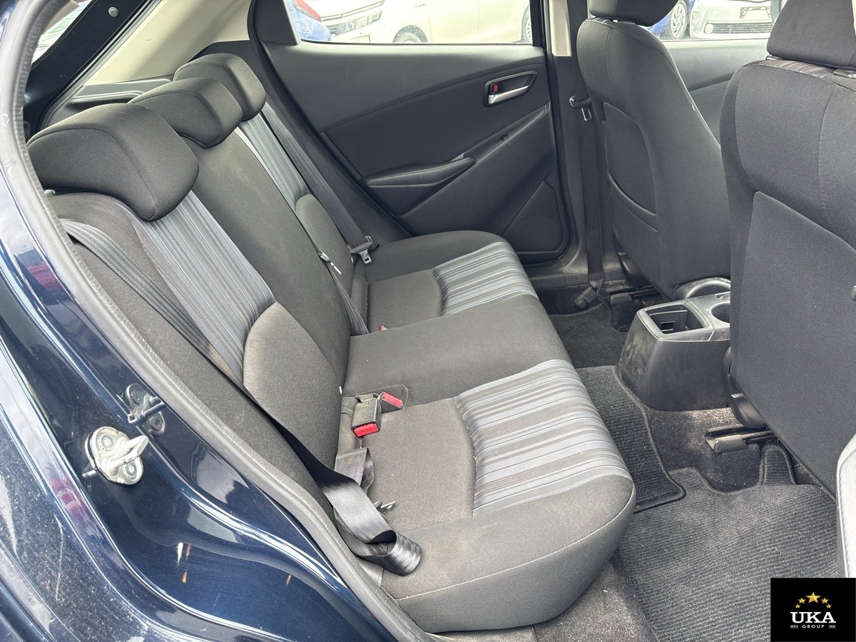 2015 Mazda Demio