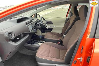2012 Toyota Aqua - Thumbnail