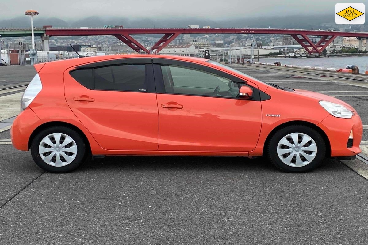 2012 Toyota Aqua