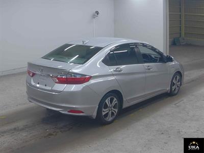 2015 Honda Grace - Thumbnail