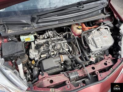 2017 Toyota Vitz - Thumbnail