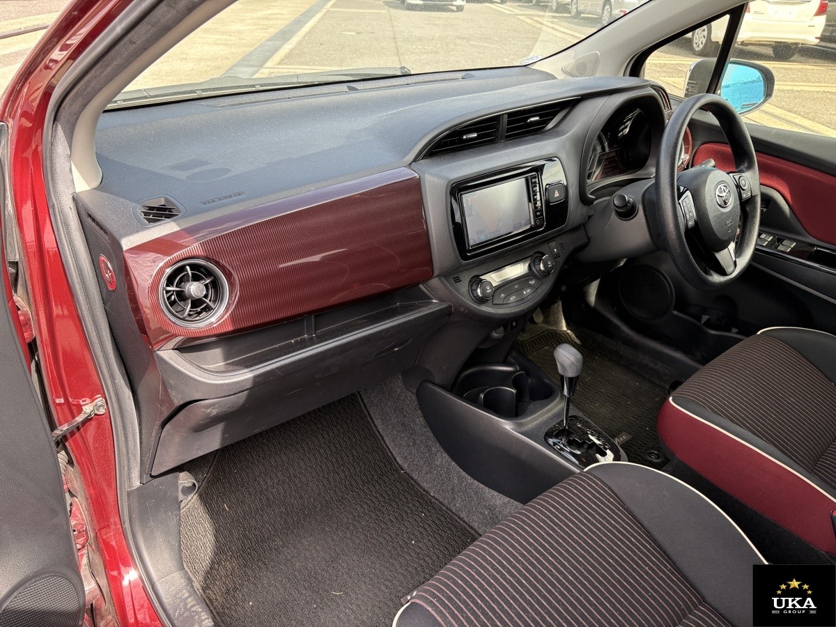 2017 Toyota Vitz
