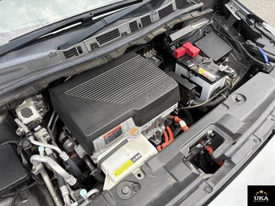 2021 Nissan Leaf - Thumbnail