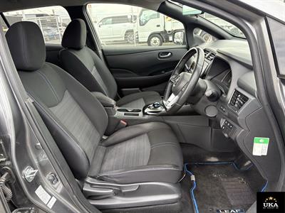 2021 Nissan Leaf - Thumbnail