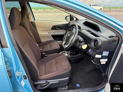 2012 Toyota Aqua - Thumbnail