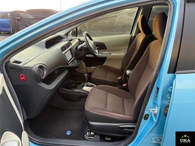 2012 Toyota Aqua - Thumbnail