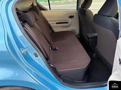 2012 Toyota Aqua - Thumbnail