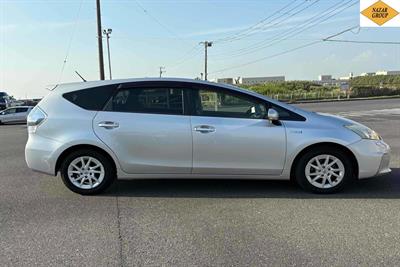 2012 Toyota Prius - Thumbnail