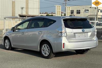 2012 Toyota Prius - Thumbnail