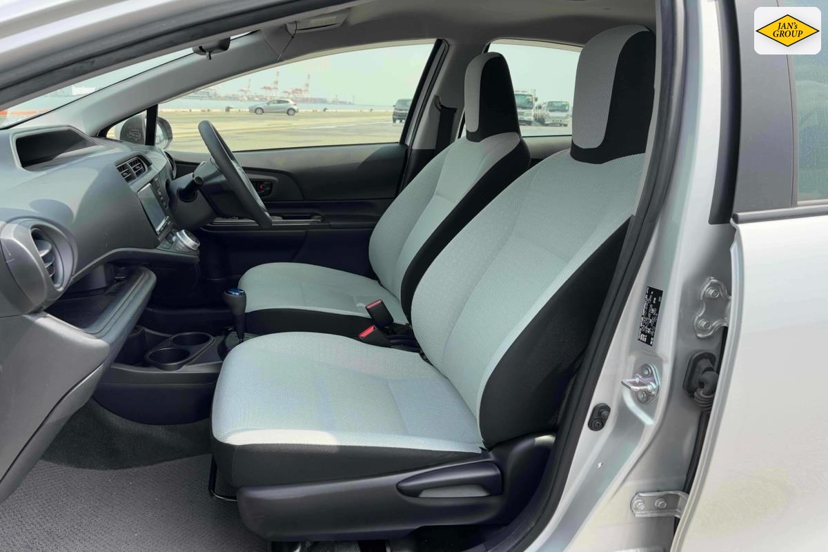2016 Toyota Aqua