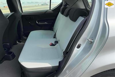 2016 Toyota Aqua - Thumbnail