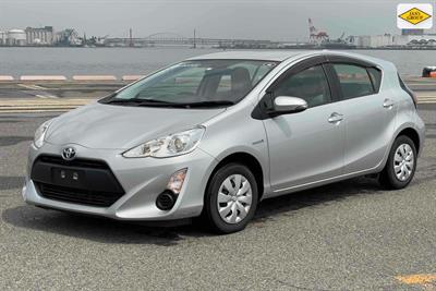 2016 Toyota Aqua - Thumbnail