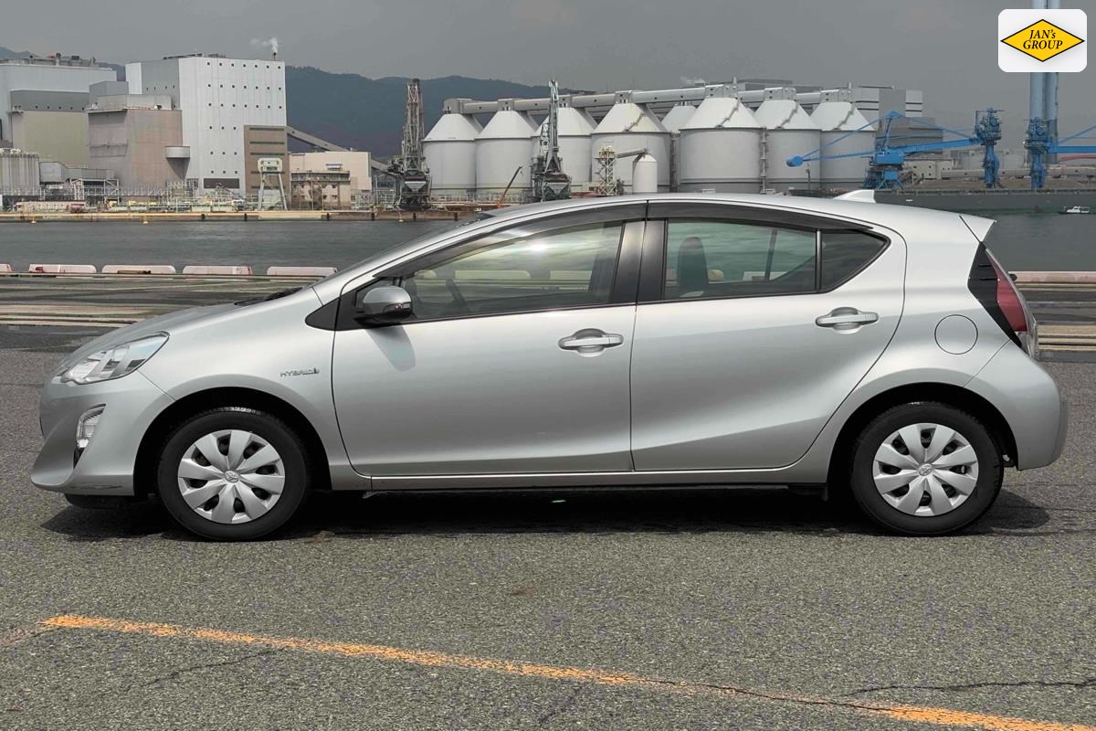 2016 Toyota Aqua
