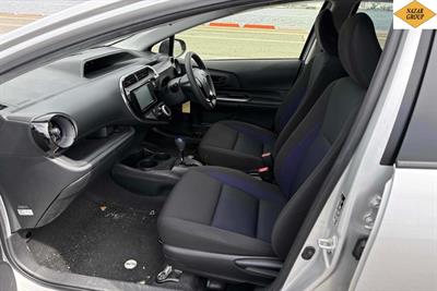 2018 Toyota Aqua - Thumbnail