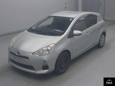 2013 Toyota Aqua - Thumbnail