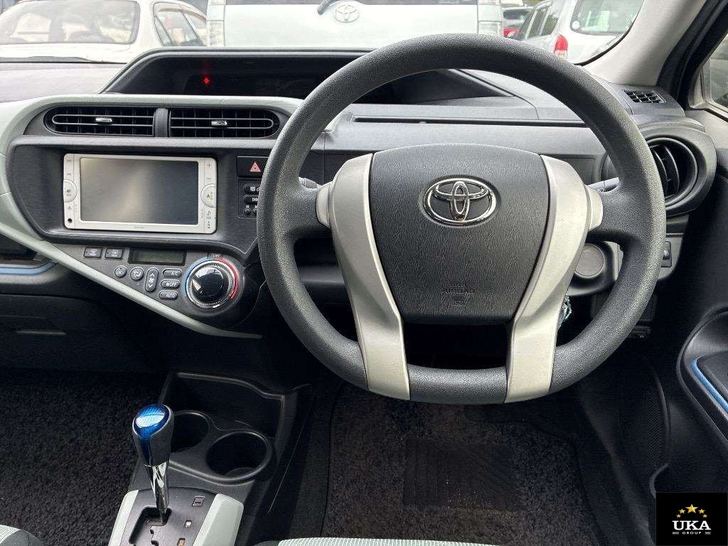 2013 Toyota Aqua