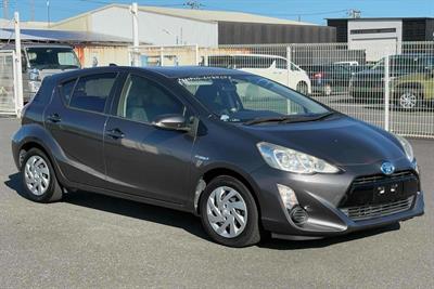 2015 Toyota Aqua