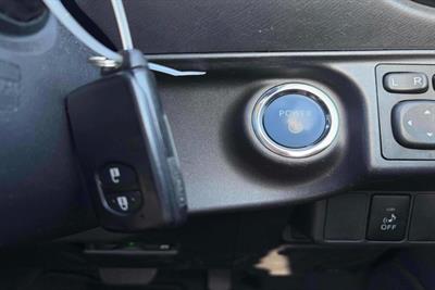 2015 Toyota Aqua - Thumbnail