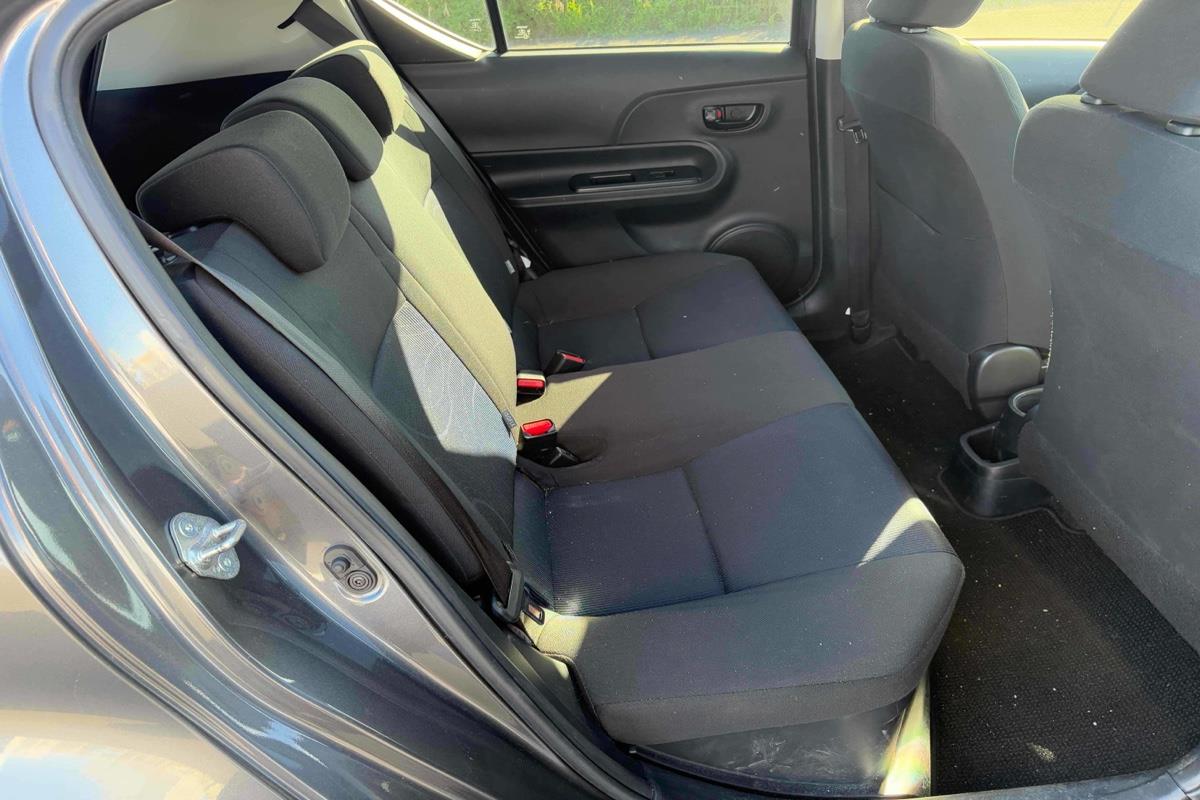 2015 Toyota Aqua