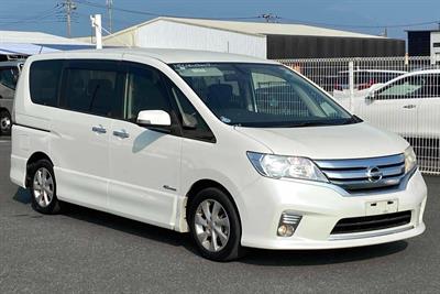 2013 Nissan Serena
