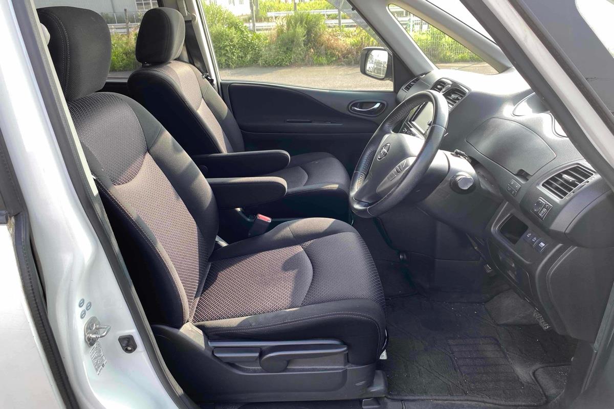 2013 Nissan Serena