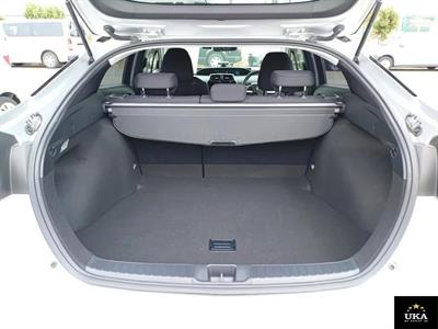 2019 Toyota Prius - Thumbnail