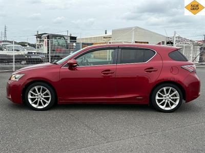 2013 Lexus CT 200H - Thumbnail