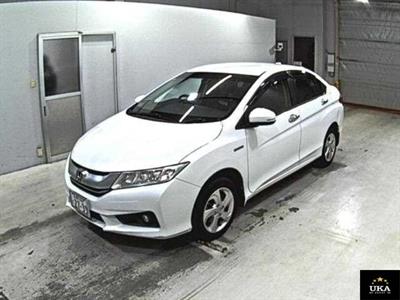 2015 Honda Grace - Thumbnail