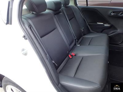 2015 Honda Grace - Thumbnail