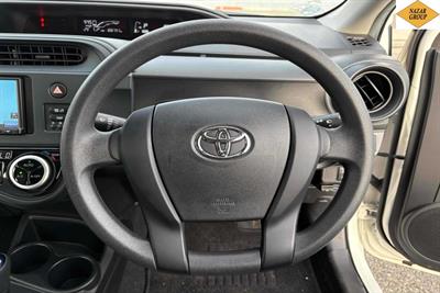 2020 Toyota Aqua - Thumbnail