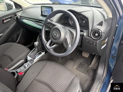 2017 Mazda Demio - Thumbnail