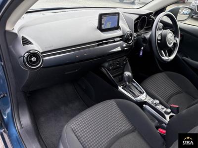 2017 Mazda Demio - Thumbnail