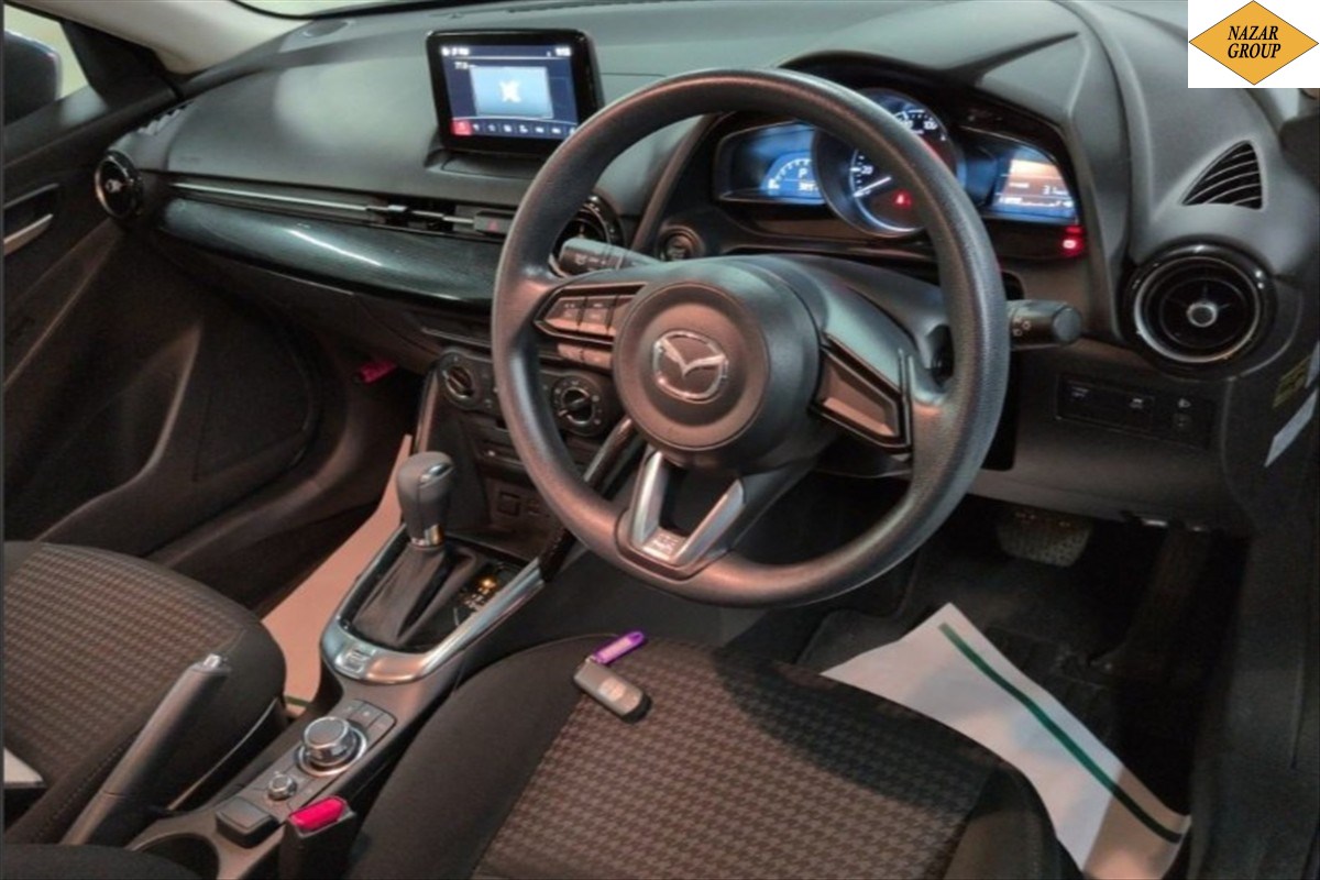2017 Mazda Demio