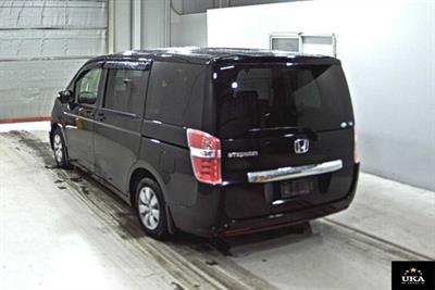 2014 Honda Step Wagon - Thumbnail