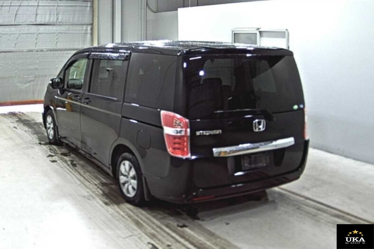 2014 Honda Step Wagon