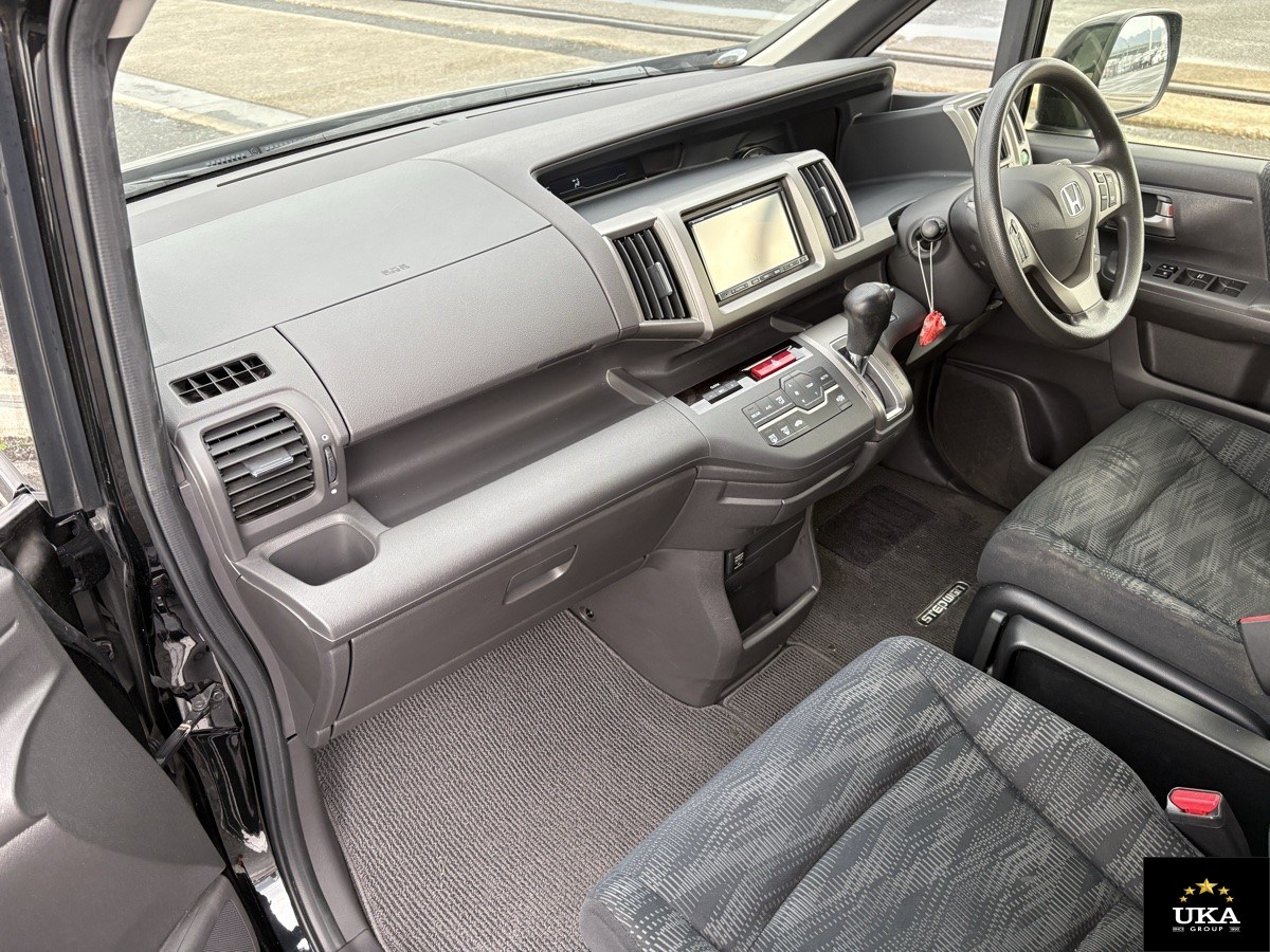 2014 Honda Step Wagon