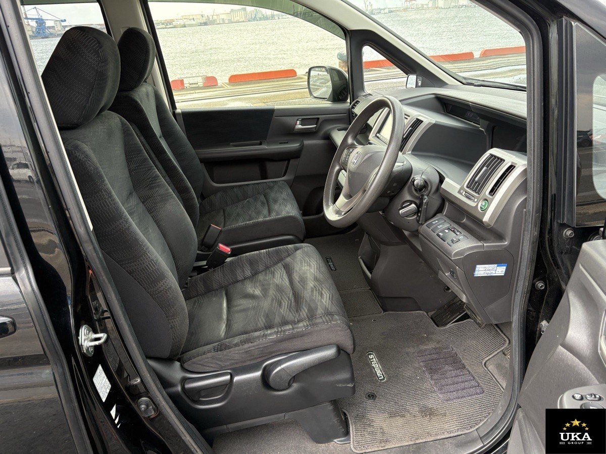 2014 Honda Step Wagon