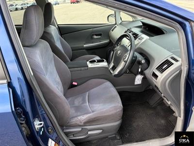 2012 Toyota Prius - Thumbnail