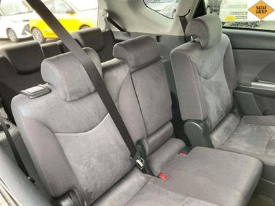 2012 Toyota Prius - Thumbnail