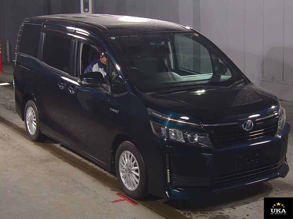 2015 Toyota Voxy
