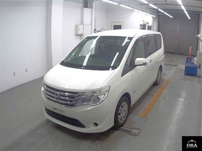 2015 Nissan Serena - Thumbnail
