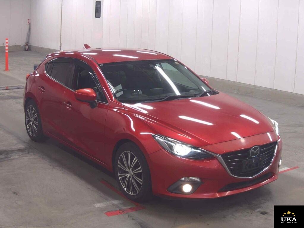 2013 Mazda Axela