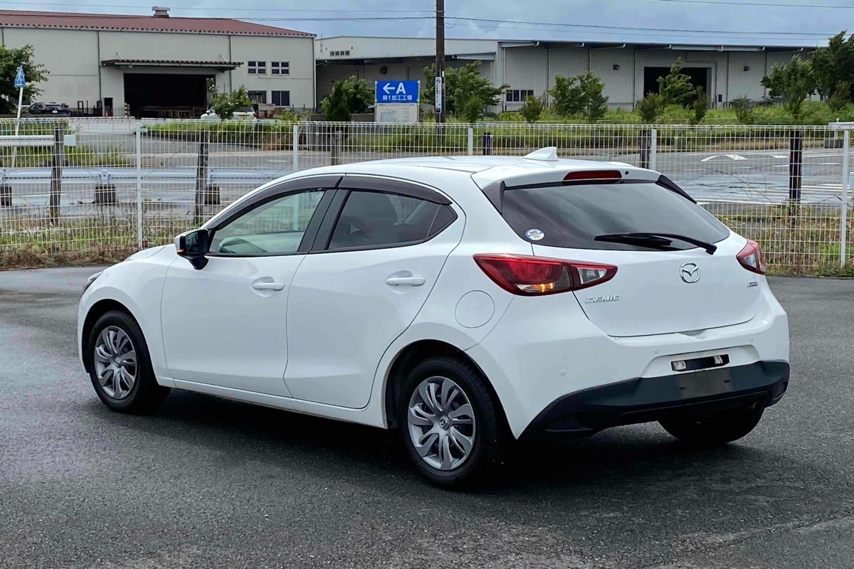 2019 Mazda Demio