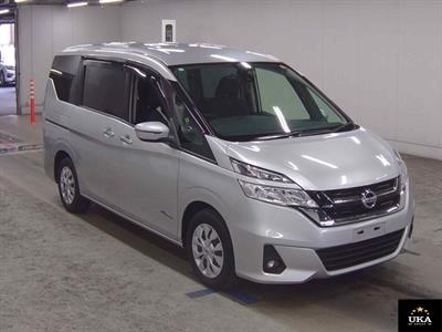 2017 Nissan Serena - Thumbnail