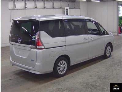 2017 Nissan Serena - Thumbnail