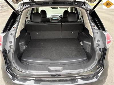 2017 Nissan X-Trail - Thumbnail