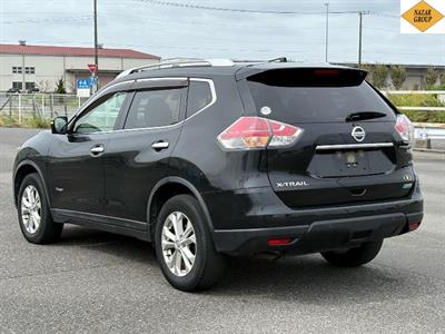 2017 Nissan X-Trail - Thumbnail
